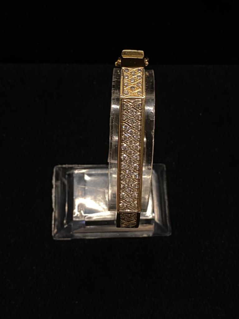 Spectacular & Beautiful Bracelet w/52 Diamonds and Solid Gold - $16K APR w/ COA! APR 57