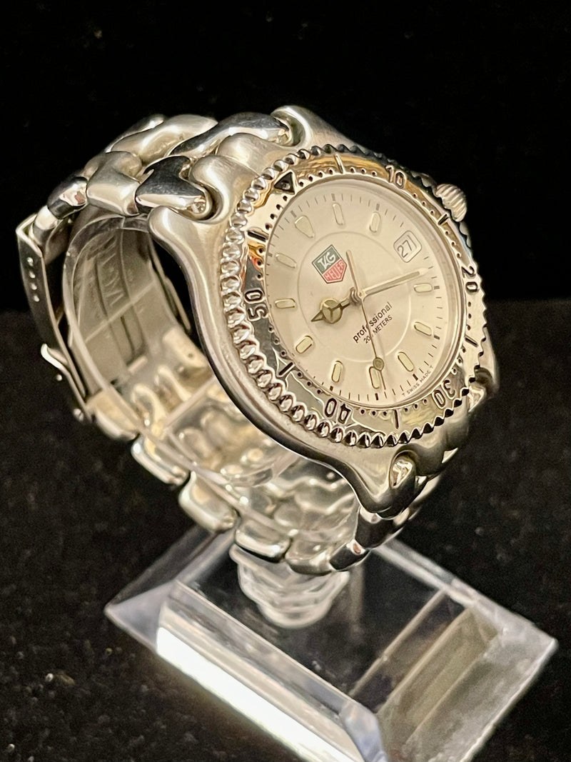 Tag Heuer Professional Sports Model Men's SS Quartz Wrist Watch - $5K APR w/ COA APR 57