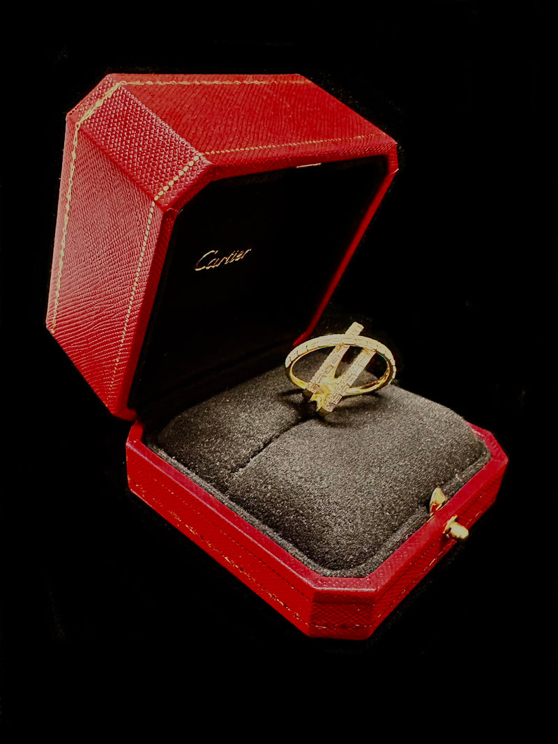 Unique Ladies Round & Baguette Diamond & Gold Designer Ring - $10K APR w/ CoA! APR 57