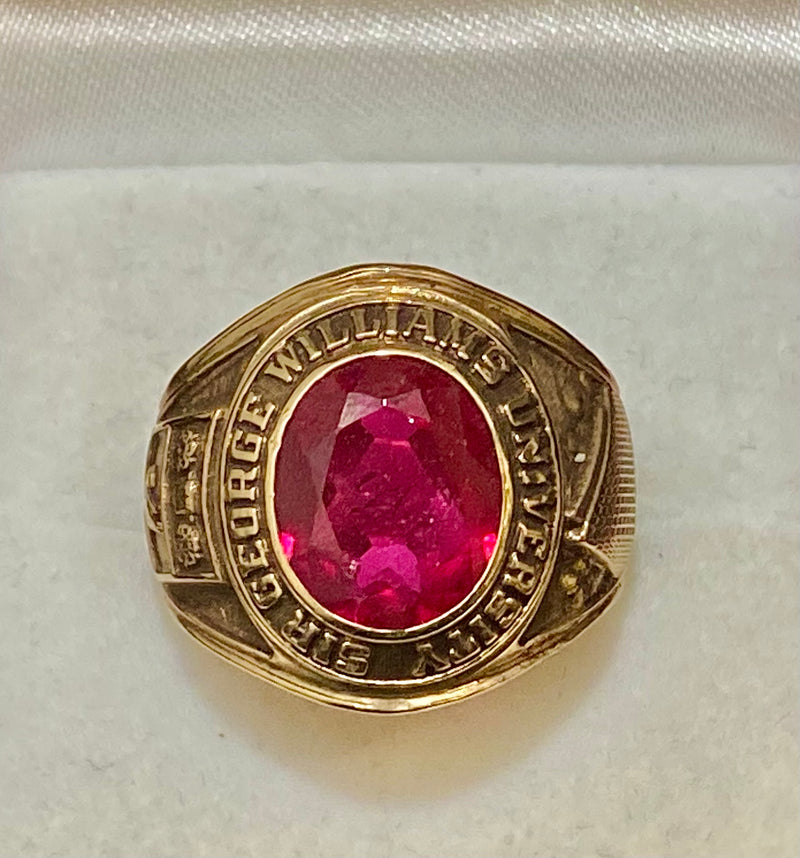 1968 Sir George Williams University Class Ring in Solid Yellow Gold - $6K Appraisal Value w/CoA} APR57