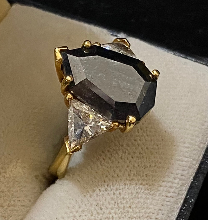 Incredible 18K Yellow Gold Black Diamond & Trillion-Diamond Ring - $150K Appraisal Value w/CoA} APR57