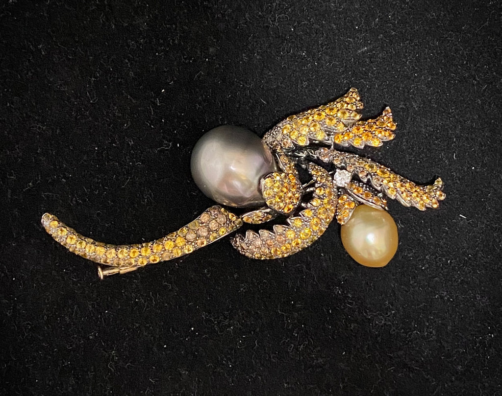 Incredible 18K Yellow Gold South Sea Pearl & Diamond Brooch/Pin