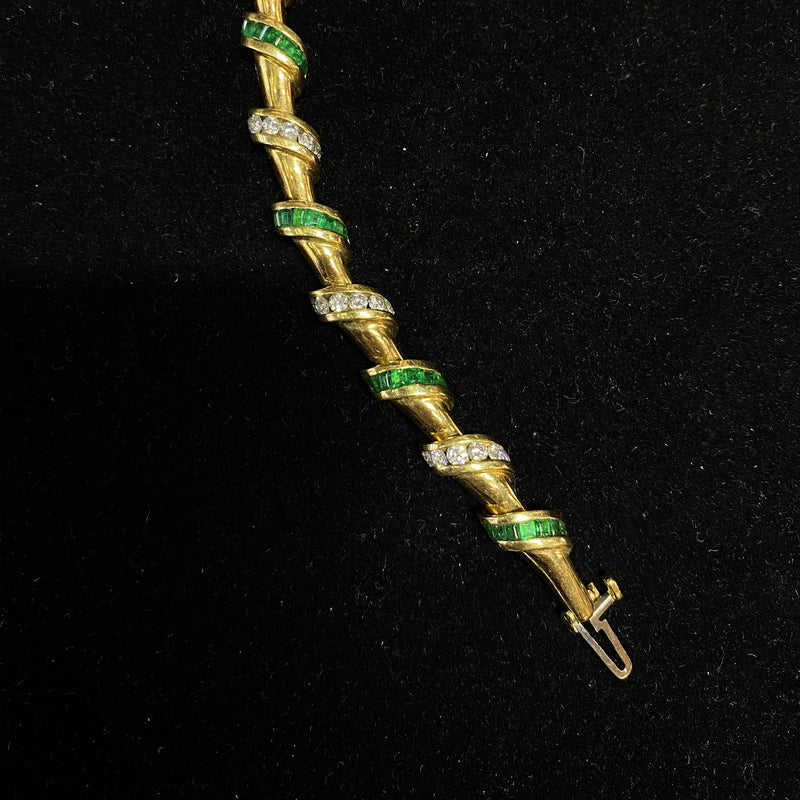 VCA-Style 18K Yellow Gold with 48 Diamonds & 64 Emeralds Bracelet $60K Appraisal Value w/CoA} APR 57