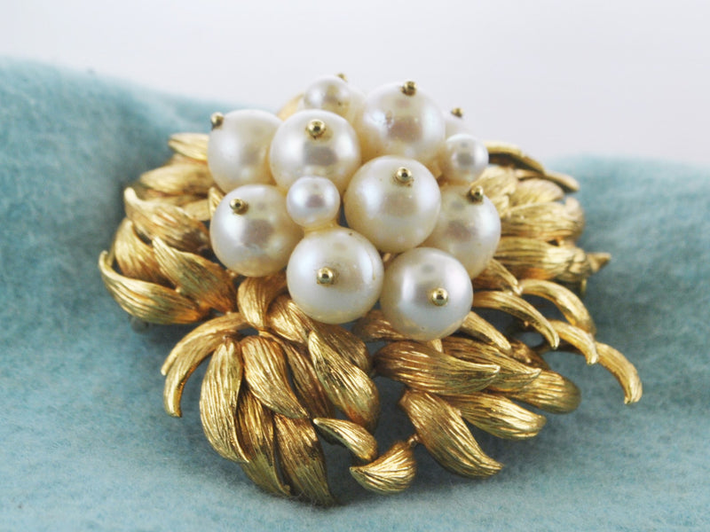Pearl Brooch with 13 Pearls in Floral Intricate Design in 18 Karat Yellow Gold - $20K VALUE APR 57