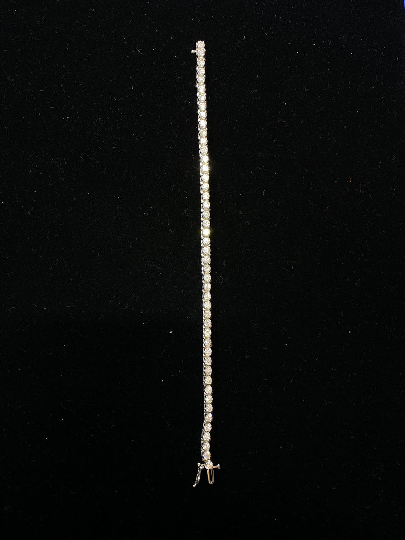 Gorgeous Designer Solid White Gold 47-Diamond Tennis Bracelet - $15K APR Value w/ CoA! APR 57