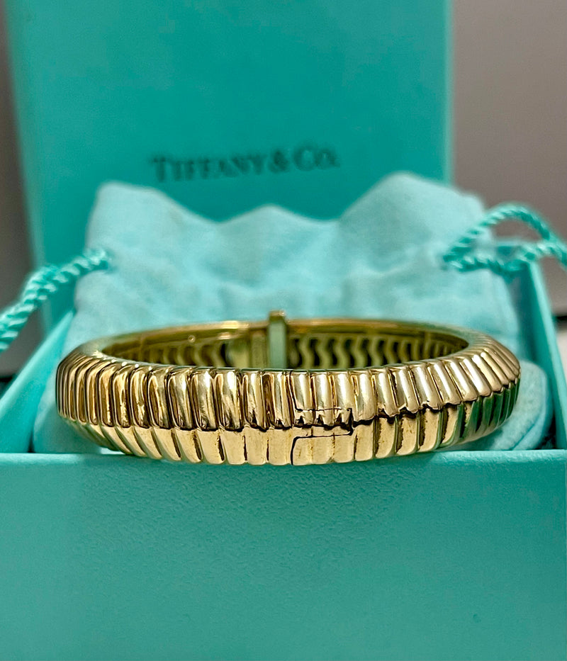 TIFFANY & CO. 1988 Vintage 18K Yellow Gold Bangle Bracelet - $20K Appraisal Value w/ CoA! APR 57