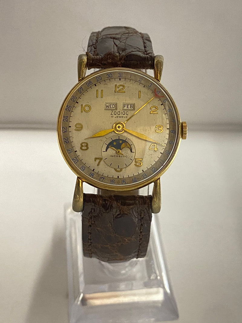 ZODIAC SG & SS Beautiful and Unique Moon Phase-Day-Date Vintage- $10K APR w/ COA APR 57