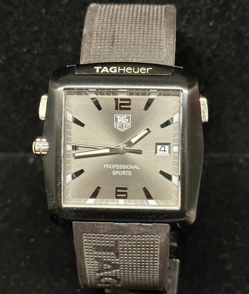 TAG HEUER PROFESSIONAL SPORTS Date Feature Rubber Strap Watch  - $6K APR w/ COA! APR57