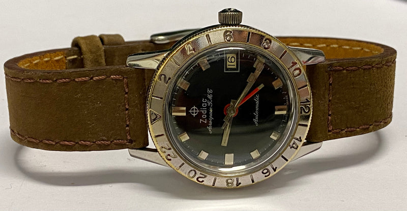 ZODIAC Aerospace GMT Vintage 1940's SS w/ Rotating Bezel Watch- $15K APR w/ COA! APR57