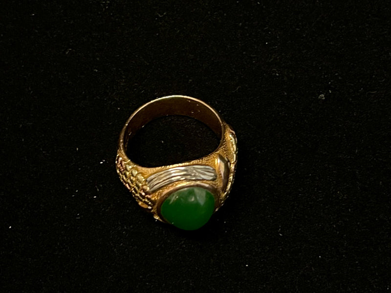Japanese Dragon 1950s Cabochon Jade Ring in Multi-Color Gold - $12K APR w/ CoA!! APR57