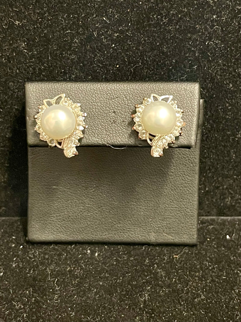 Classic Silver Pearl Earrings Surrounding Round Faux Diamonds - $1K APR w/ CoA!! APR57