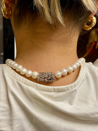 Necklace Beautiful Pearls w/ White Gold & Diamonds Unique Clasp- $50K APR w/ CoA APR57