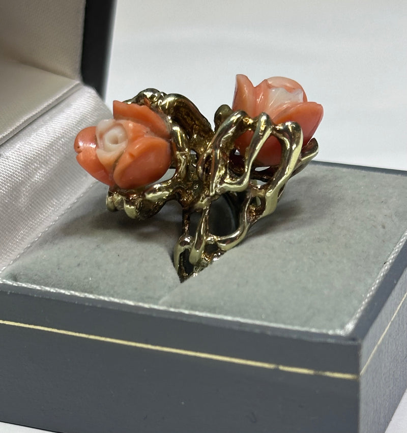 Vintage Ladies Ring Coral Roses in Yellow Gold Setting - $13K  APR w/ CoA!!!!!! APR57