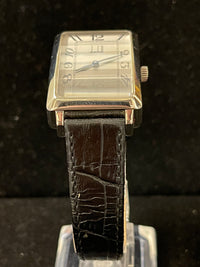 Dunhill Beautifully Made Extra Large Tank SS Men's Wrist Watch - $7K APR w/ COA! APR 57
