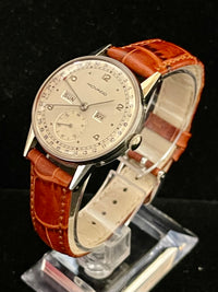 Movado Beautifully Designed Annual Calendar SS Men's Wrist Watch -$16K APR w/COA APR 57
