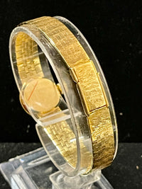 Tissot Extremely Beautiful 18K Yellow Gold Ladies Wrist Watch - $16K APR w/ COA!