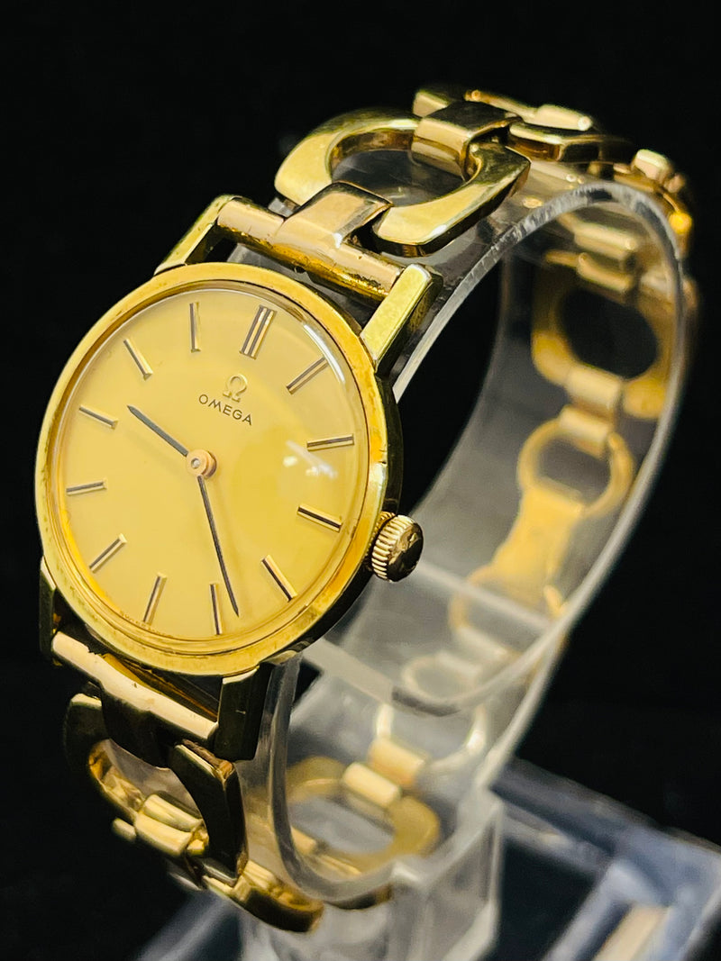 Women's Designer Rhinestone Watch And flower bracelet set | eBay