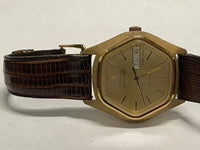 BULOVA Accutron Solid Gold Octagonal Case C.1960's Men's Watch- $10K APR w/ COA! APR 57