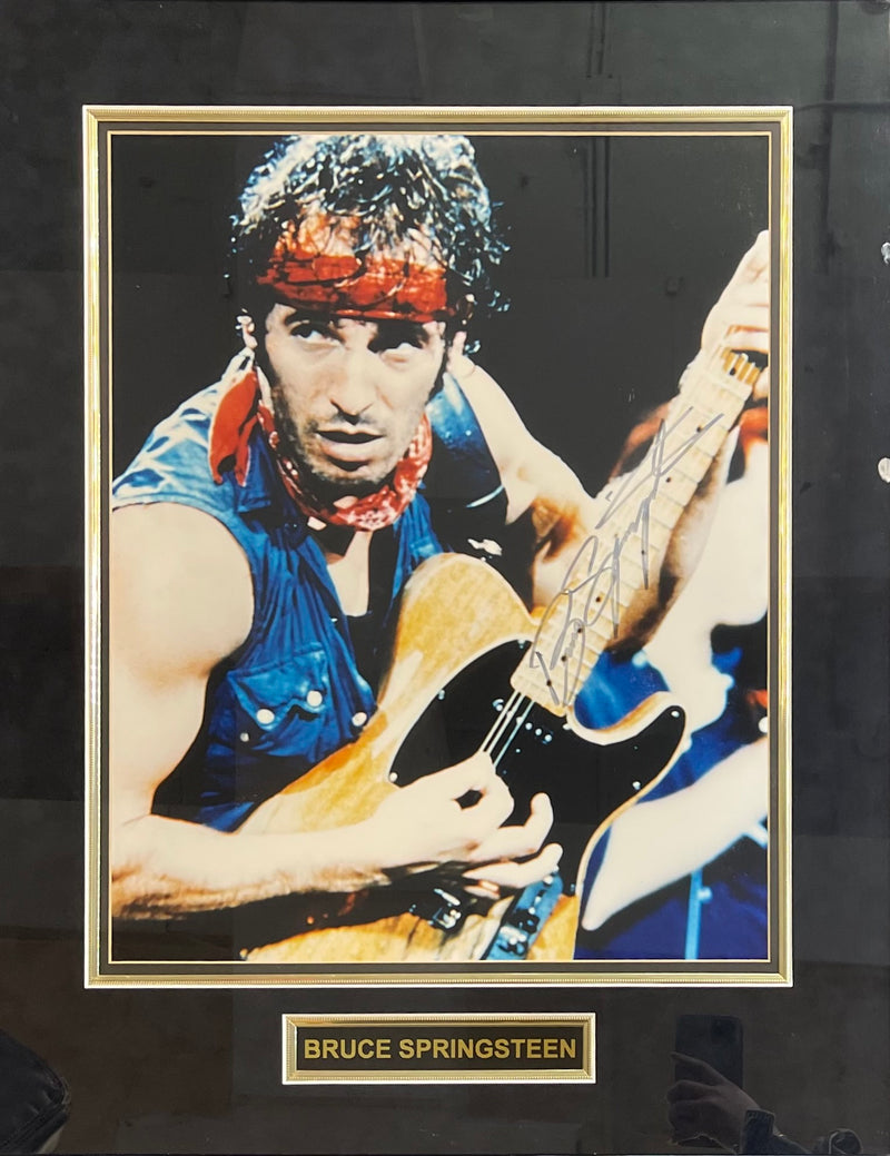 BRUCE SPRINGSTEEN GUITAR SIGNED COLORED PRINT PHOTO WITH LABEL - $5K APR W COA! APR57