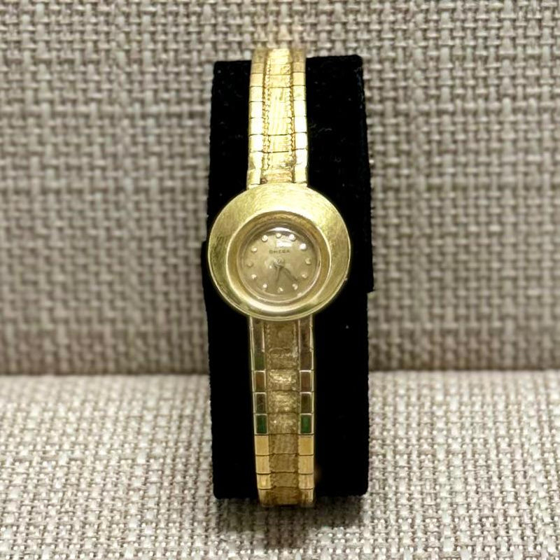 Omega Vintage 1940s 18K Yellow Gold Asymmetrical Ladies Watch - $20K APR w/ COA! APR57