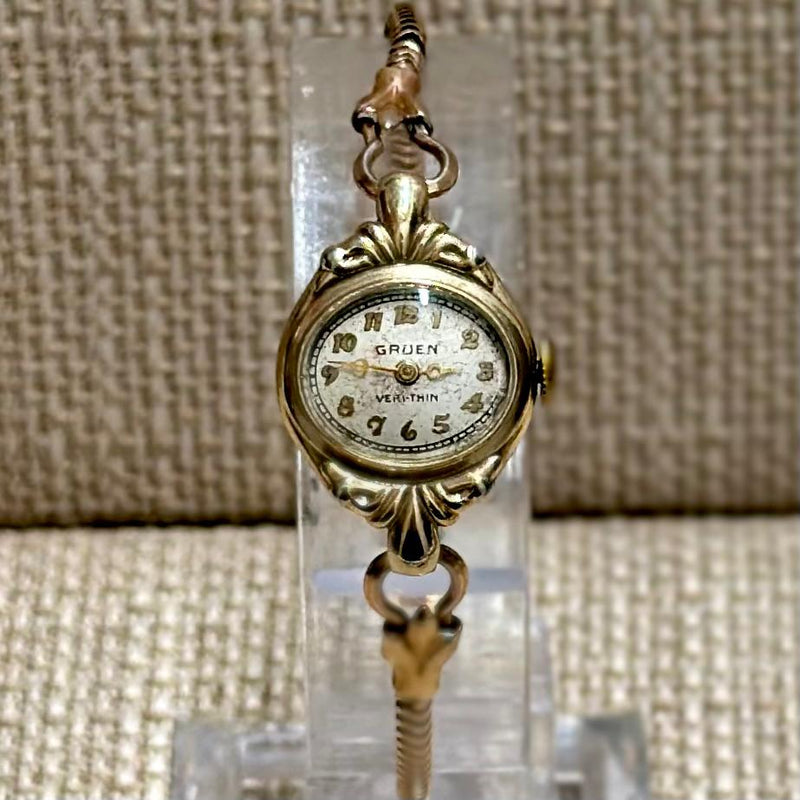 Gruen Gold Vintage w/ Gold Tone Bracelet Unique Ladies Watch - $3K APR w/ COA!!! APR57