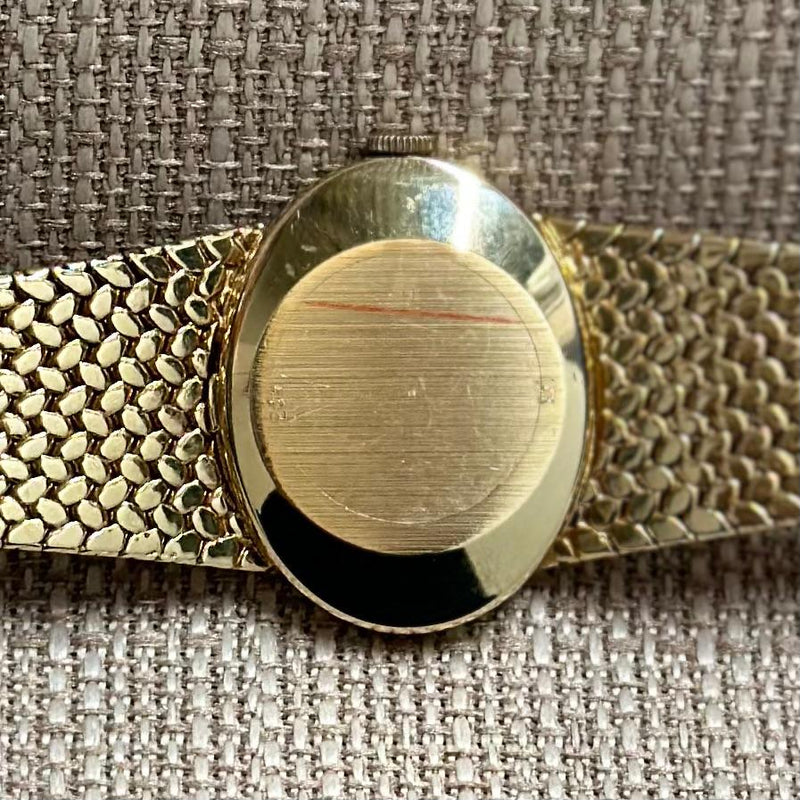 Universal Geneve Solid Yellow Gold Oval Case Rare Unisex Watch- $50K APR w/ COA! APR57