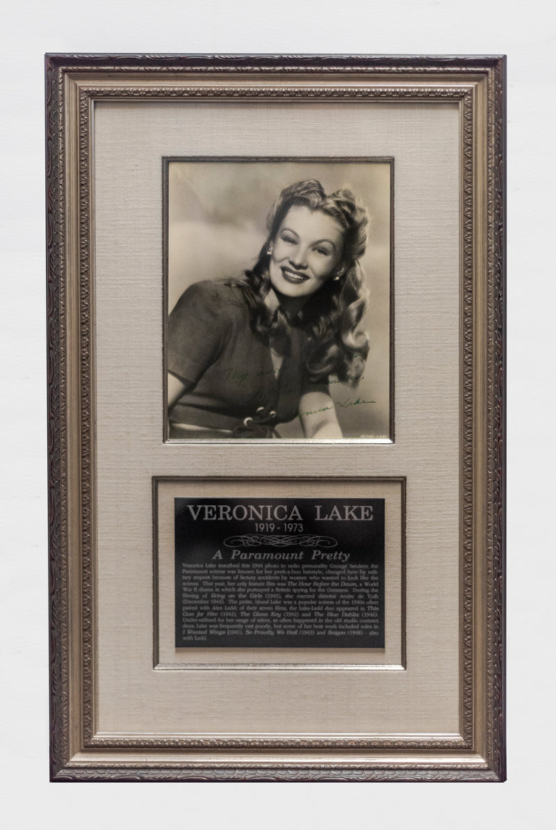 Veronica Lake 1944 Autographed Gelatin Silver Print Memorabilia -w/CoA- & $6K APR Value!+ APR 57