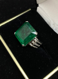 Unique 18K White Gold 20 Ct. Emerald Ring with 40 Diamonds! - $105K Appraisal Value w/ CoA! APR 57