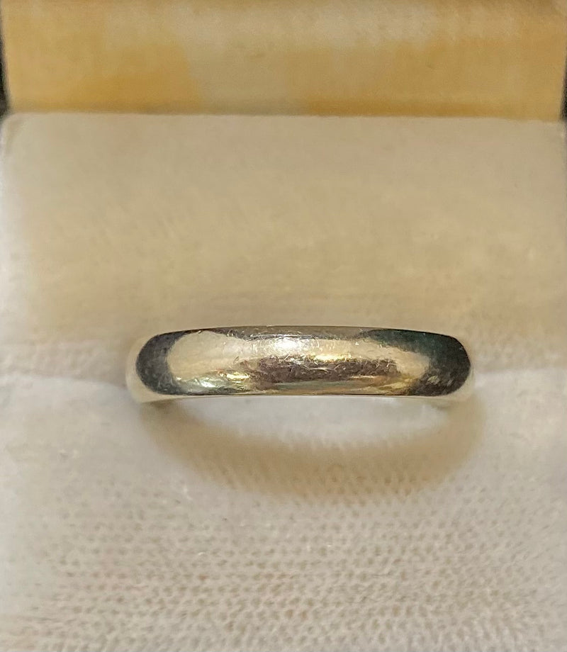 Beautiful Solid White Gold Handmade Band Ring - $3K Appraisal Value w/CoA} APR57