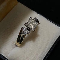 Solid Yellow Gold 3-Stone Diamond Engagement Ring - $25K Appraisal Value w/ CoA!} APR57