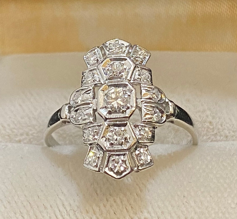Art Deco Platinum Old Mine Diamonds Filigree Ring - $15K Appraisal Value w/CoA} APR57