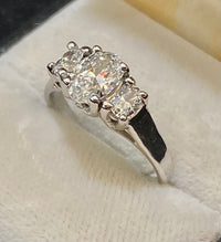 Beautiful Unique 18K White Gold 3-Stone Diamond Engagement Ring - $35K Appraisal Value w/CoA} APR57