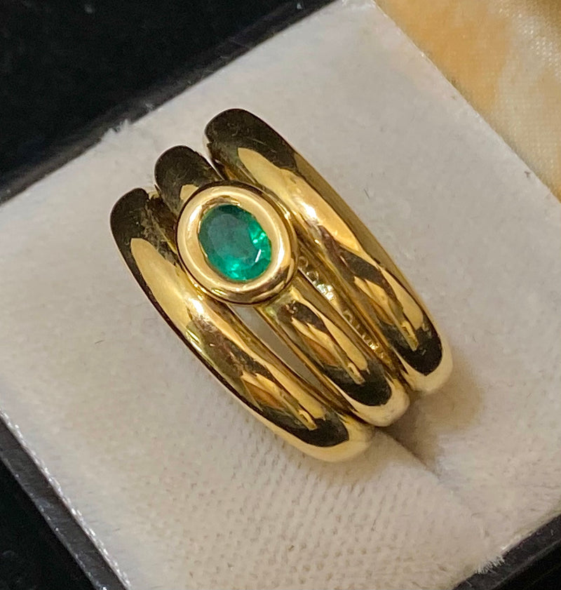 CHAUMET Vintage Design 18K Yellow Gold with Emerald Ring - $25K Appraisal Value w/CoA} APR57