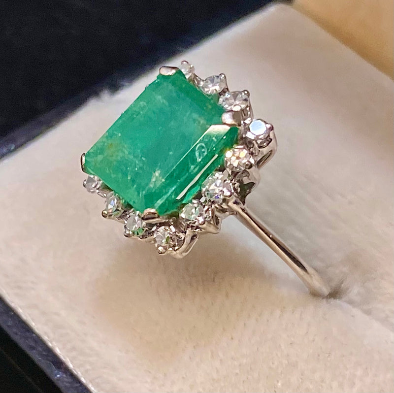 1930's Antique Solid White Gold Emerald & Diamond Ring - $12K Appraisal Value w/CoA} APR57