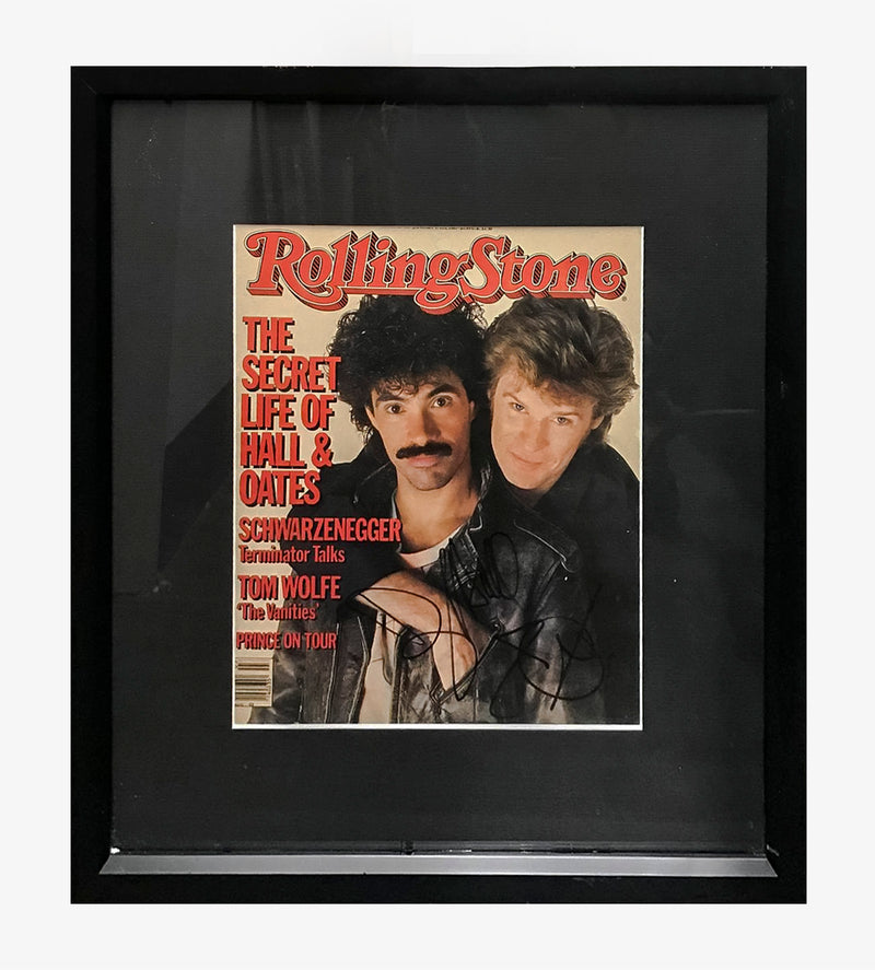 Lot - Hall And Oates Signed Photo/ Pick