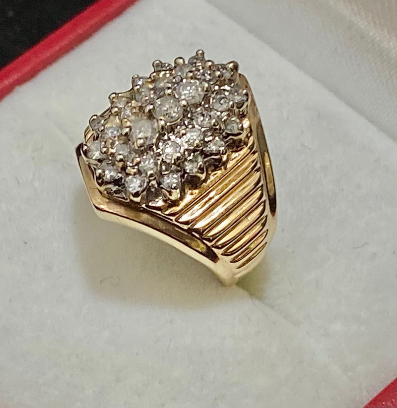 Beautiful Designer Solid Yellow Gold 29-Diamond Cluster Ring - $4K Appraisal Value w/CoA} APR57