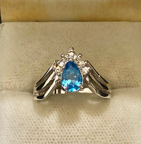 Unique Designer’s Solid White Gold with Blue Topaz & Diamonds Ring - $5K Appraisal Value w/CoA} APR57