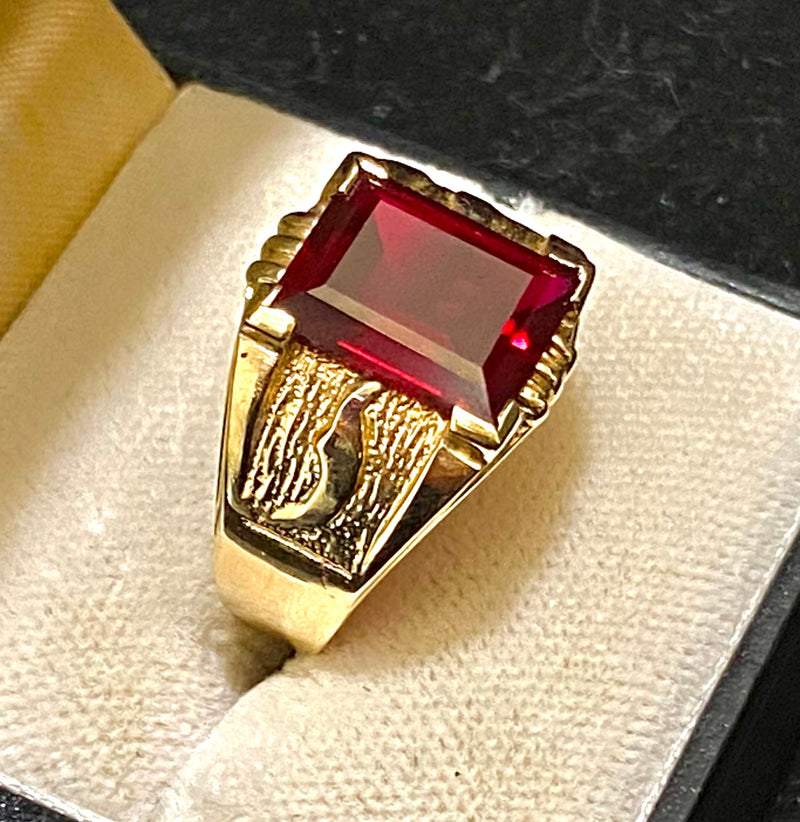 Unique Designer’s Solid Yellow Gold with Garnet Ring - $5K Appraisal Value w/CoA} APR57