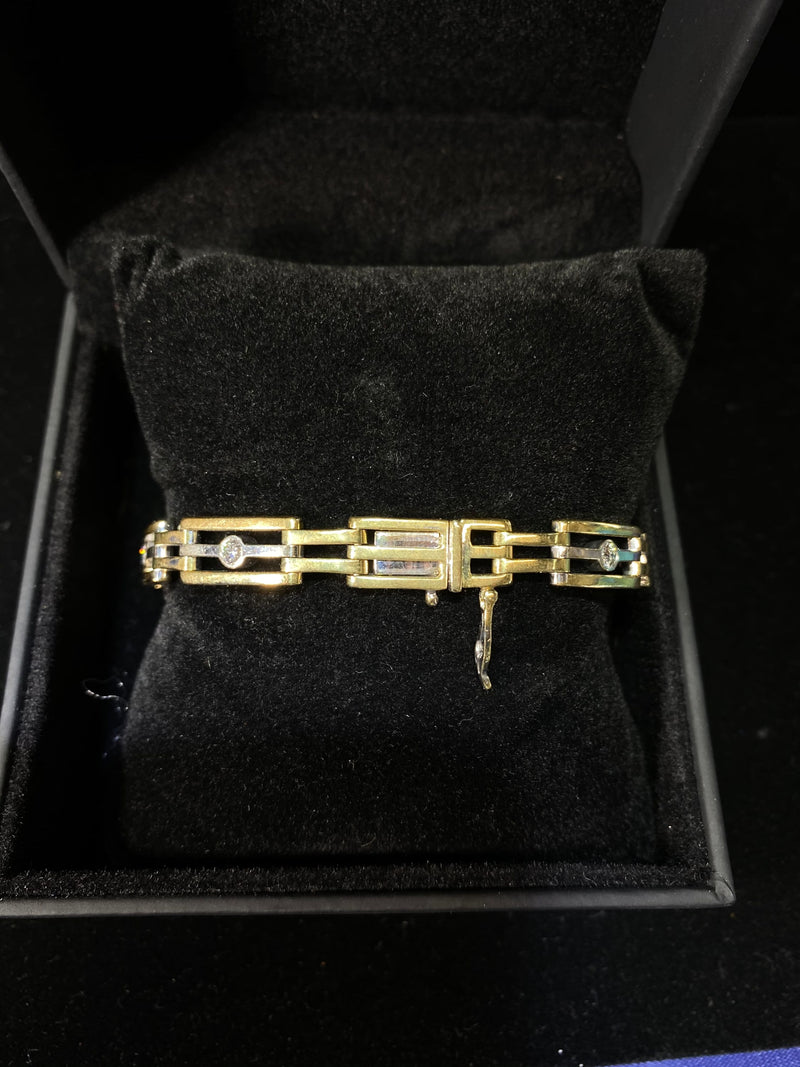 Contemporary Designer’s SYG/SWG 8 Diamonds Square Chain Bracelet w $15K COA !!} APR 57