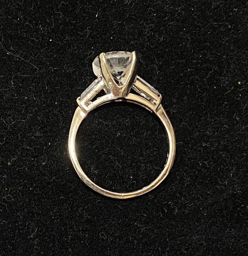 Unique Designer Solid White Gold with 3.50ct Sapphire Stone Accent Ring - $3.5K Appraisal Value w/CoA} APR57