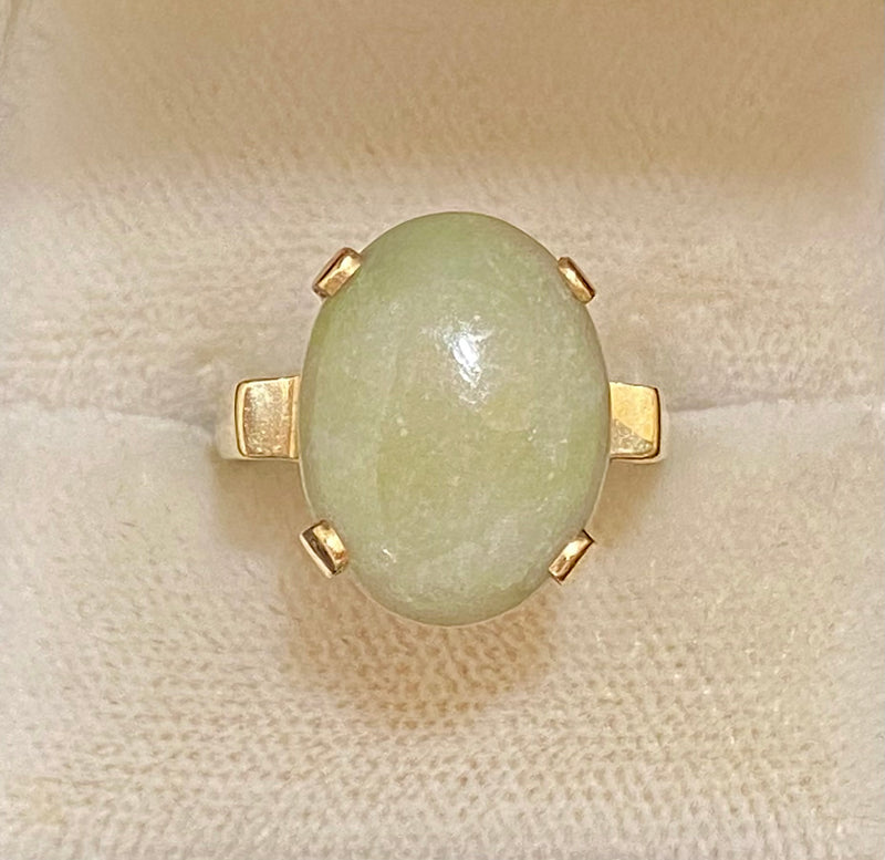 1930's Antique Design Solid Yellow Gold with 5 carats Jade Ring $8K Appraisal Value w/CoA} APR57