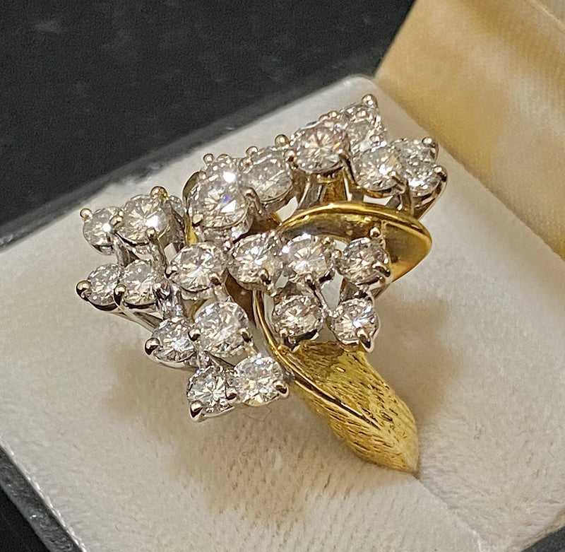 Intricate Antique c. 1940's 18K Yellow Gold 27-Diamond Cluster Ring - $30K Appraisal Value w/CoA} APR57