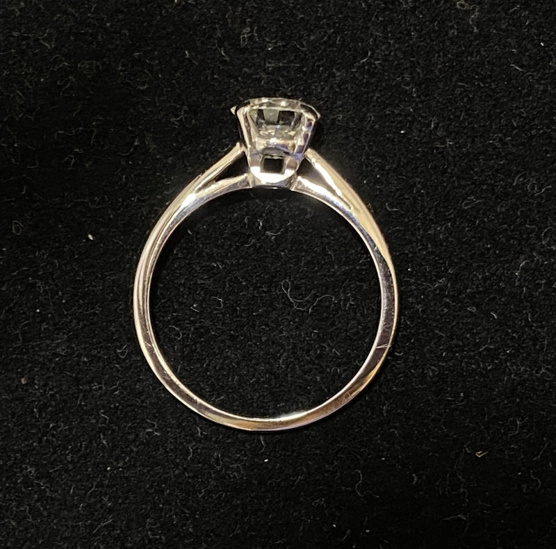 Beautiful Designer Platinum Diamond Solitaire Engagement Ring - $30K Appraisal Value w/CoA} APR57
