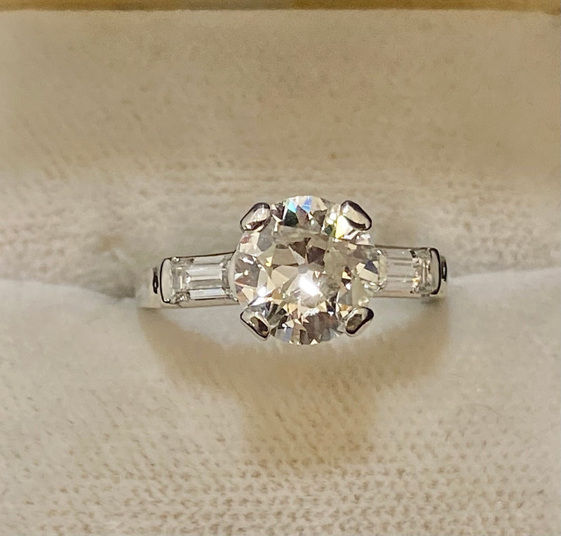 Antique Designer Platinum & Old Mine Diamond with Accent Stone Engagement Ring - $70K Appraisal Value w/CoA} APR57