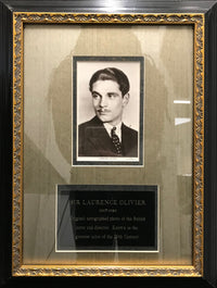 LAURENCE OLIVER Autographed Photo, 1935 - $6K Appraisal Value* APR 57