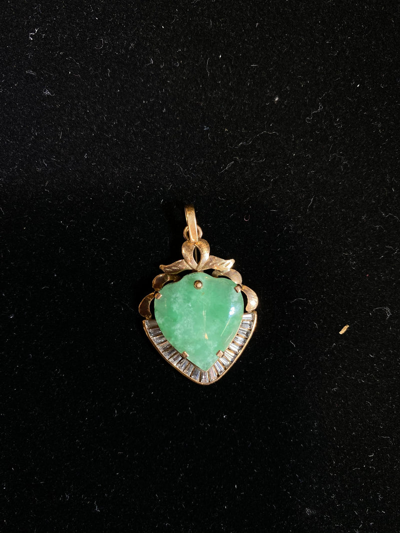 AMAZING Vintage 1940's Heart Shaped 6ct. Jade Pendant w/ 19 Baguette Diamonds! - $8K Appraisal Value! }✓ APR 57
