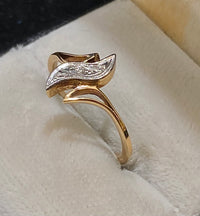 Victorian-era Intricate Solid Yellow Gold Diamond Ring - $4K Appraisal Value w/CoA} APR57
