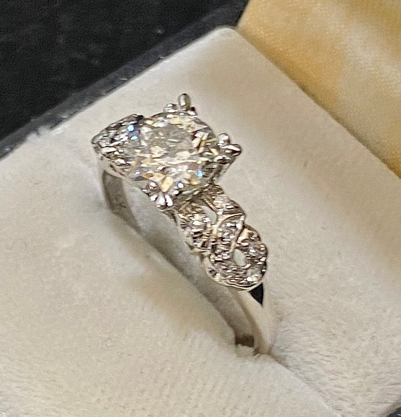 How Much Do Pawn Shops Pay for Diamond Rings?