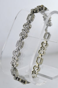 Amazing Designer Diamond Tennis Bracelet in Solid White Gold - $30K APR Value w/ CoA! APR 57