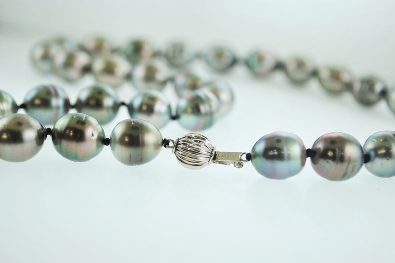 Contemporary Designer Pearl Necklace Tahitian Baroque 34 Pearls w/ White Gold Closing $4K VALUE APR 57